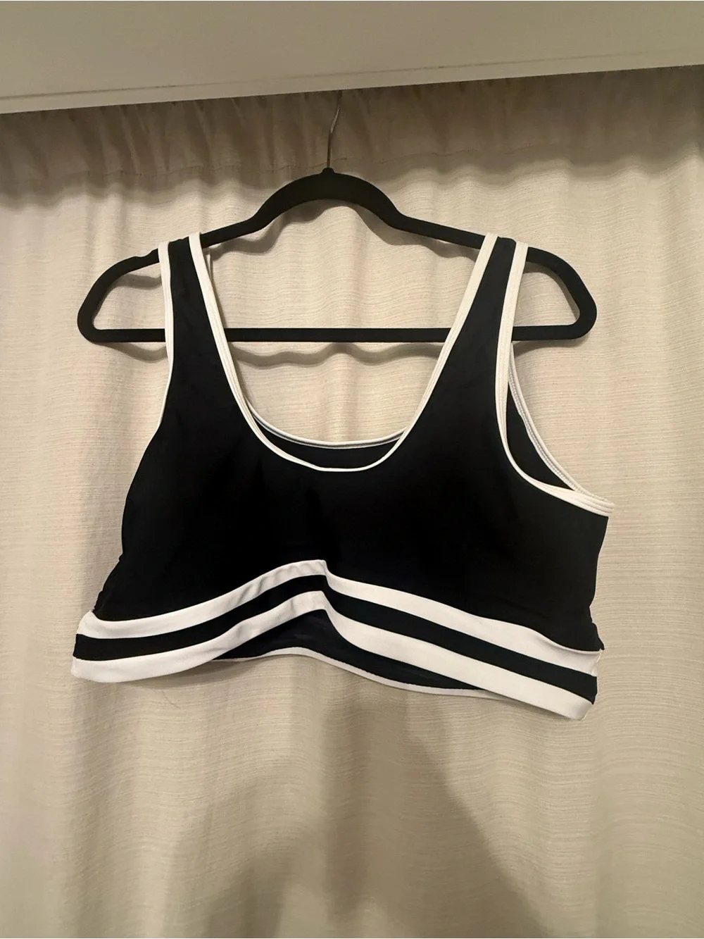 Torrid Black & White Swim Bikini Top - size 2 NWOT